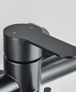 Čierna vaňová batéria - Neeri